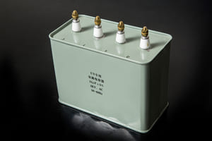 UV Capacitor